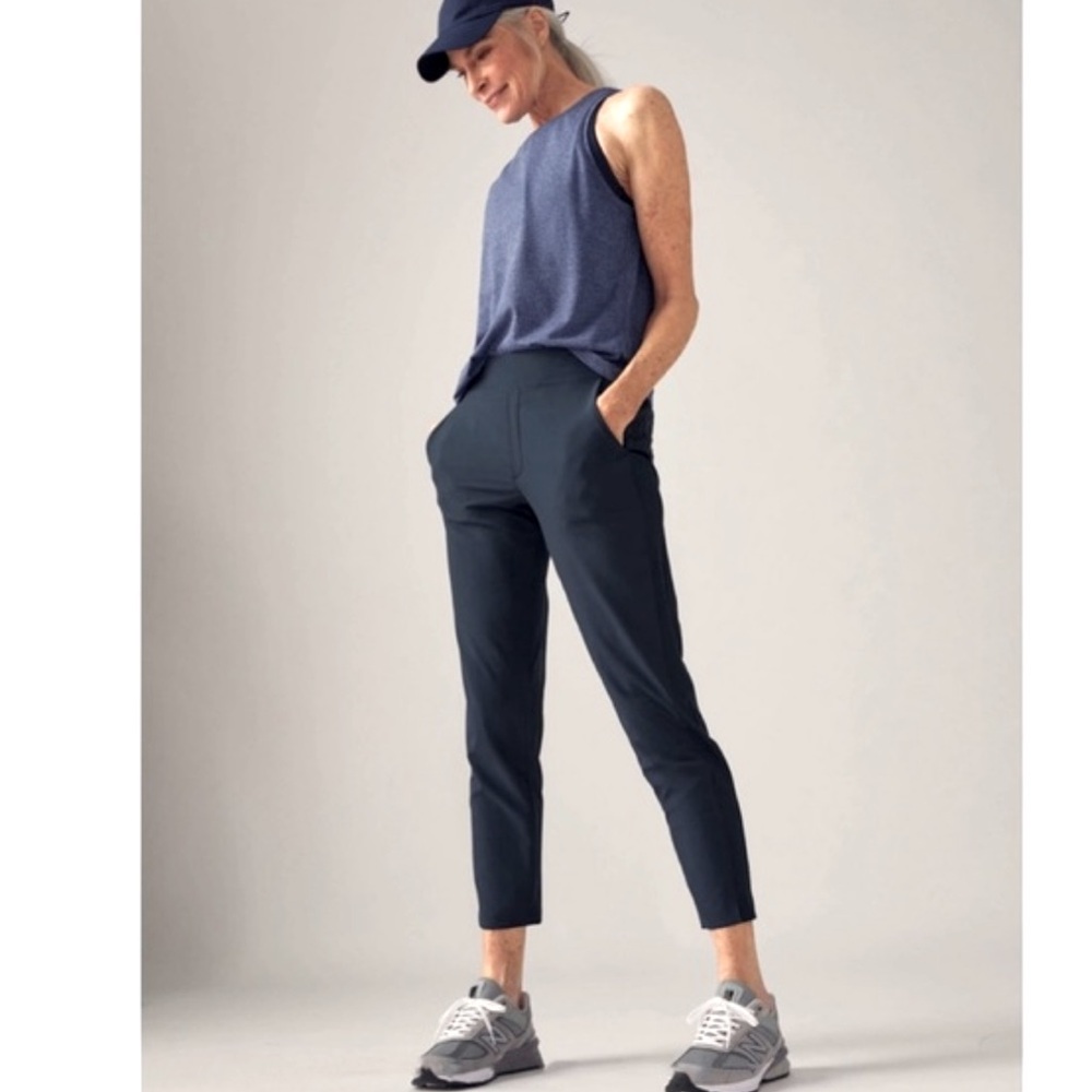 Athleta Casual Pull On Ankle Jogger